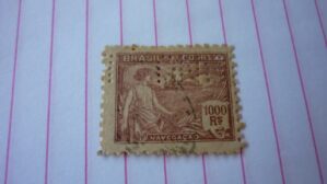 SELO 1000 RÉIS COM PERFIM BNU LOTE 494 .