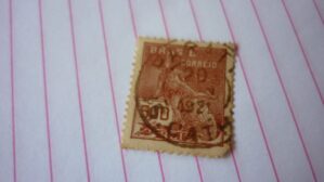 SELO 500 RÉIS COM CARIMBO PARATI LOTE 555 .