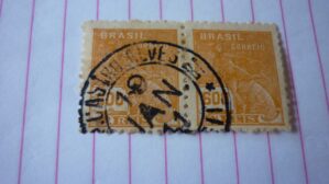 SELO 600 RÉIS COM CARIMBO CASTRO ALVES LOTE 521 .
