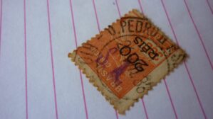 SELO 200 R. SOBRE 300 COM CARIMBO D. PEDRO ll LOTE 638 .