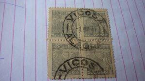 SELO QUADRA 1000 RÉIS COM CARIMBO VIÇOSA LOTE 1009 .