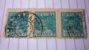 SELO TIRA CR$0.40 COM CARIMBO CAÇADOR LOTE 997 .