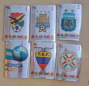 5a1. Figurinha copa América 2011 Argentina. Escudos.
