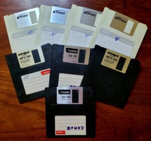 Disquetes 3,5'' (1.44MB) - Pengo, Nipponic e Imation - Clássicos da Era Digital (Valor Unitário)