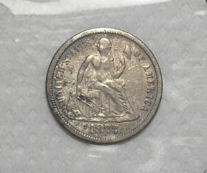 Escassa - Usa) One Dime -1877-cc - Carson City / Liberty Seated / Prata / Vf / cod. 300