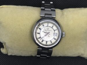 RARO RELÓGIO ETERNA MATIC SUIÇO ANATOMIC EM AÇO PULSEIRA PRATEADA EM AÇO. WATER RESISTANT.