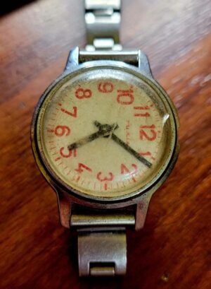 Relógio de Pulso Vintage com Pulseira Metálica - Antimagnetic