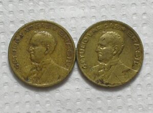 Casal) 20 Centavos - 1944 - Com e Sem a sigla do gravador / Escassa / Mbc / Bz/Al / box64
