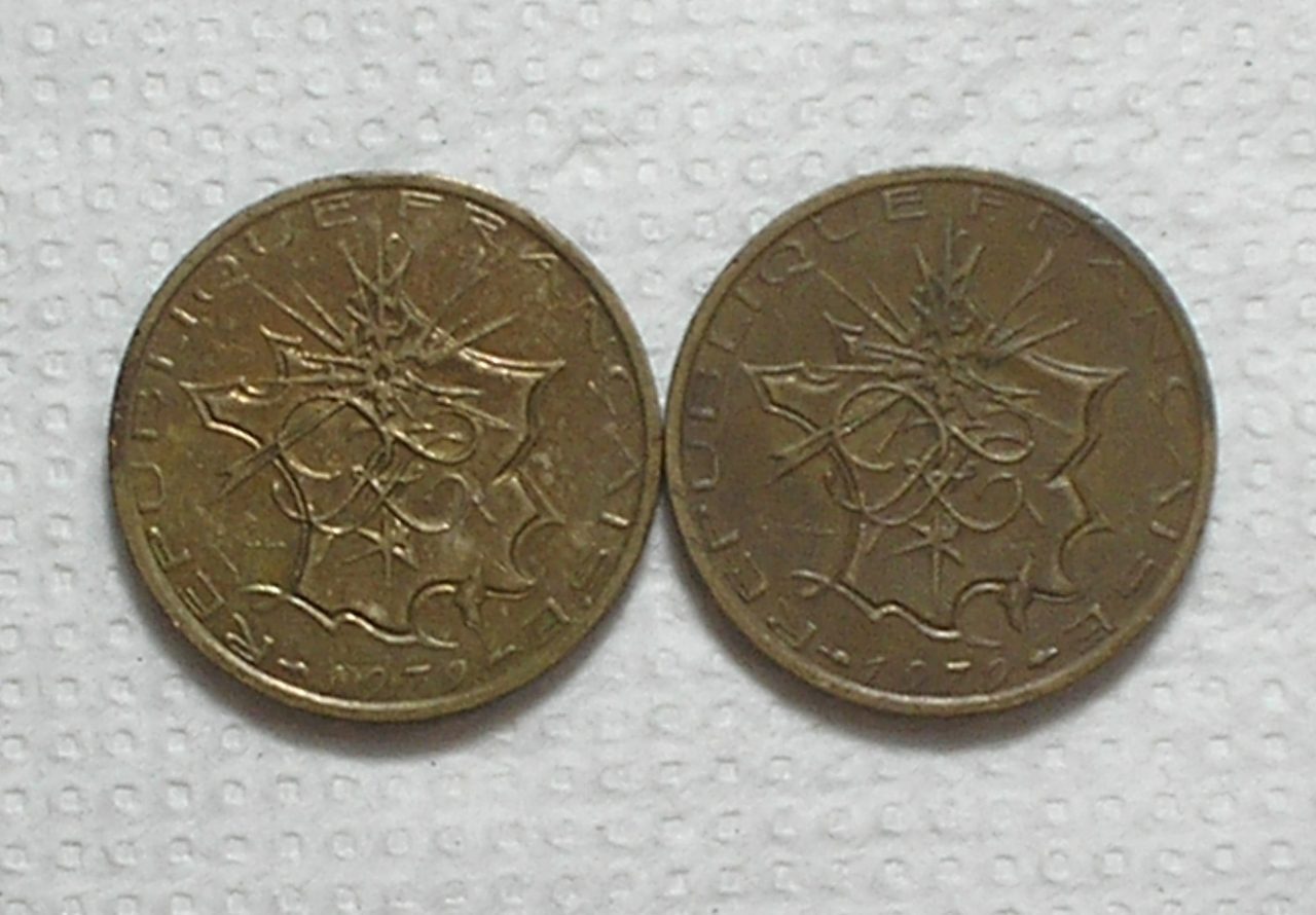 França) 10 Francs - 1972 - 1979 / 10g - 26 / Ni/Bra / box64