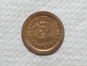 Portugal) 5 Centavos - 1924 / 18mm / Soberba / Bronze / box63.3