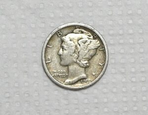 Usa) 10 Cents - 1918-D / Mercury / Mbc / Prata / box65