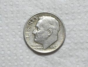 Usa) 10 Cents - 1952-D / Roosevelt / Mbc / Prata / box65