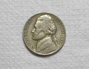 Usa) 5 Cents - 1941-D / Jefferson / 2ª Guerra / Mbc / Co/Ni / box65