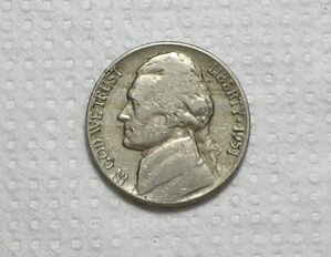 Usa) 5 Cents - 1951 / Jefferson / Mbc / Co/Ni / box65