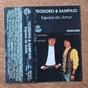 25ma. Capa da fita k7 Teodoro e Sampaio Espora do amor, sem a fita.