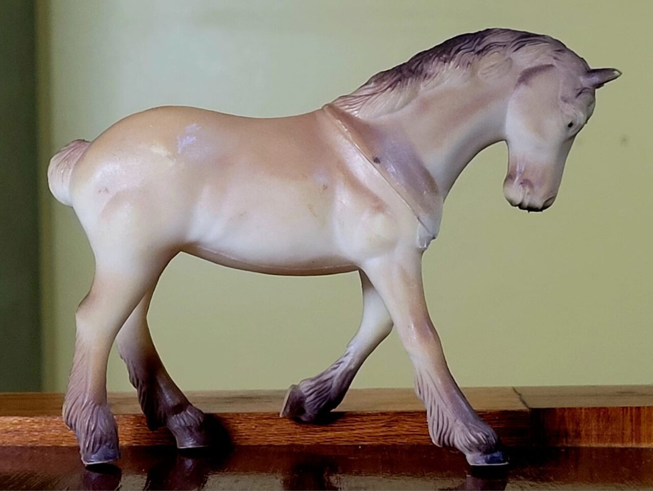 | Casa do Colecionador Miniatura De Cavalo Em Plastico Rigido Realismo Anatomico 13cm X 10cm 4