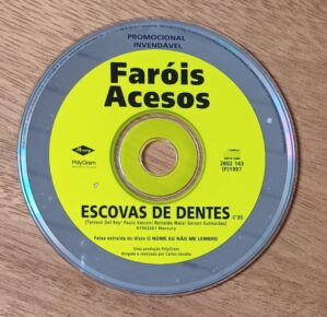 Cd Farois acesos promocional Escovas de dentes, sem capa e sem box.