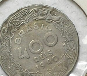 400 Réis - 1940 / Brasil com ponto no final depois da letra L / Getúlio Vargas / Rara - não catalogada / Cu/Ni / box70