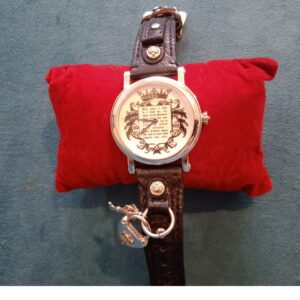 Relogio De Pulso Juice Couture Berloques e Tachas Unissex