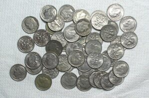 Usa) 50 moedas de 10 Cents com diversas datas letras P e D decadas de 60/70/80/90/2000 - Roosevelt / Peças dificeis / m540