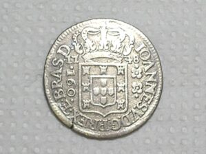 160 Réis - 1748-R / Esfera redonda / Variante 1a / Prata / Escassa / Mbc / box100m