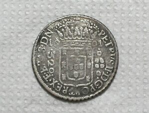 - 320 Réis - 1701/99-00 - Data Emendada sobre 1699-1700 - P Pernambuco / E.Bras.Dn. / Variante 1a / Rara / Prata / Escassa / Mbc / box100m