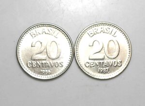 Peças bonitas de 20 Centavos 1986 e 1987 flor de cunho