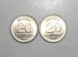 Peças bonitas de 20 Centavos 1986 e 1987 flor de cunho