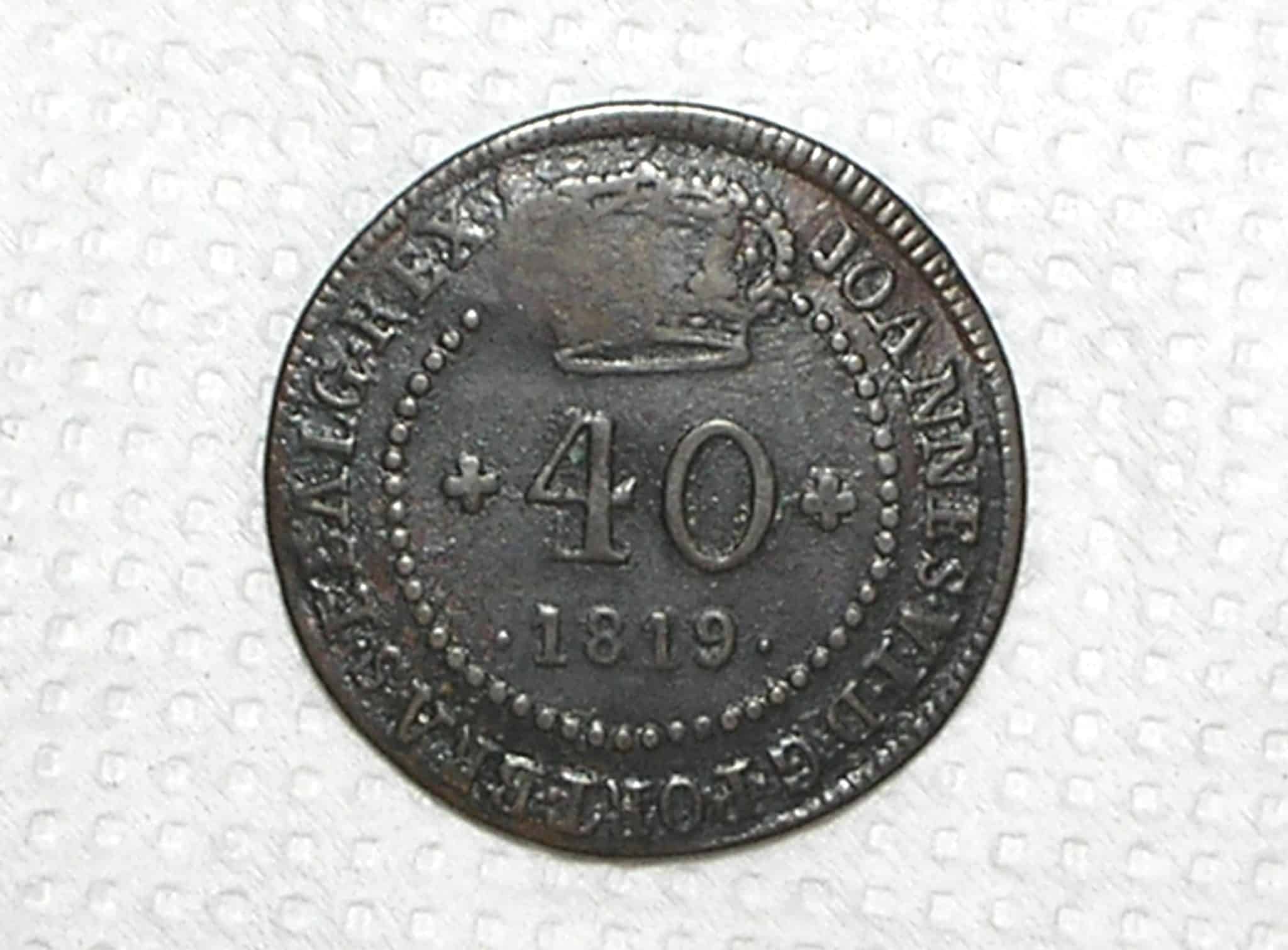 | Casa do Colecionador 40 Réis - 1819 / Cunhada para Moçambique St. Thomé e Principe / 46 Perolas / Mbc / Cod.420