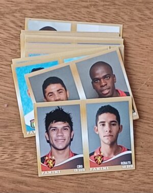 Figurinhas Panini Campeonato Brasileiro 2010 especial com 2 atletas