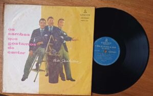 Vinil lp Trio irakitan os sambas que gostamos de cantar.