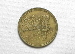 1 Cruzeiro - 1945 / Reverso Inclinado / Dificil aparecer/ Mbc / Alb.Rev.