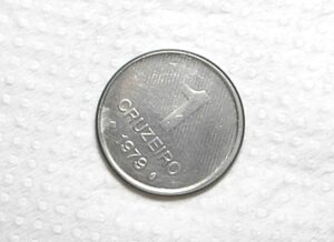 1 Cruzeiro - 1982 / Reverso Inclinado/ Muito Raro aparecer / Soberba / Alb.Rev.
