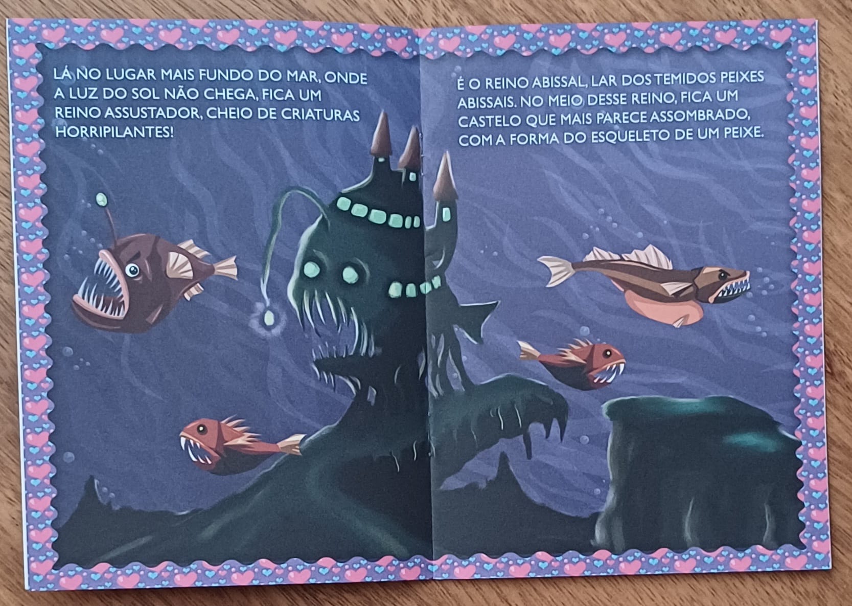 | Casa do Colecionador L18g. Livrinho Fábio Yabu. Princesas do mar e os Peixes abissais.