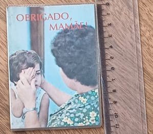G11. Livrinho Obrigado, mamãe. Carlos A Schmitt ed Santuario.